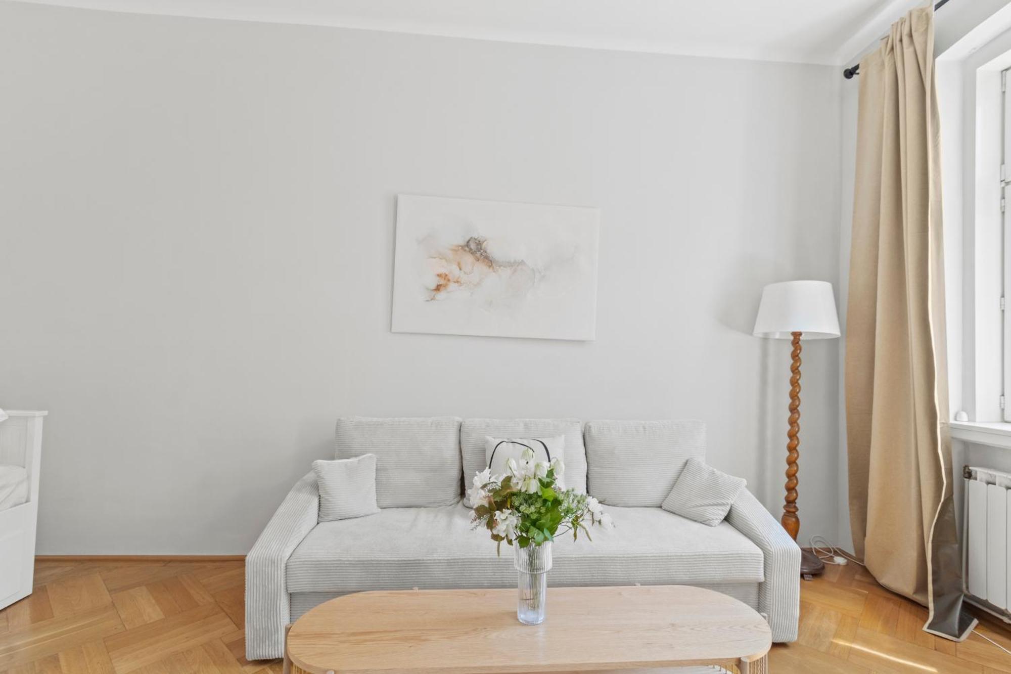 Chic Apartment - Near U3 Metro Відень Екстер'єр фото