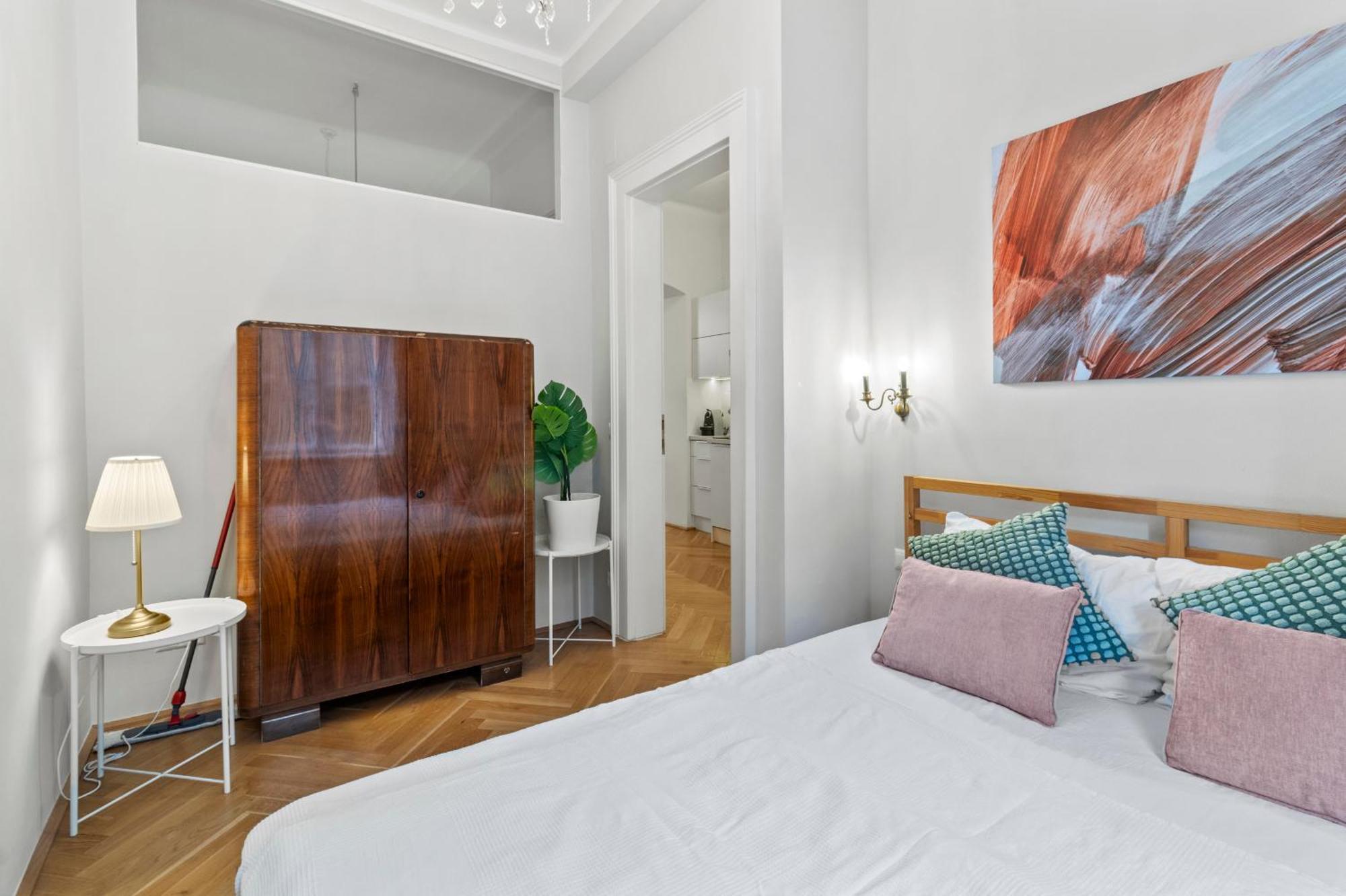 Chic Apartment - Near U3 Metro Відень Екстер'єр фото