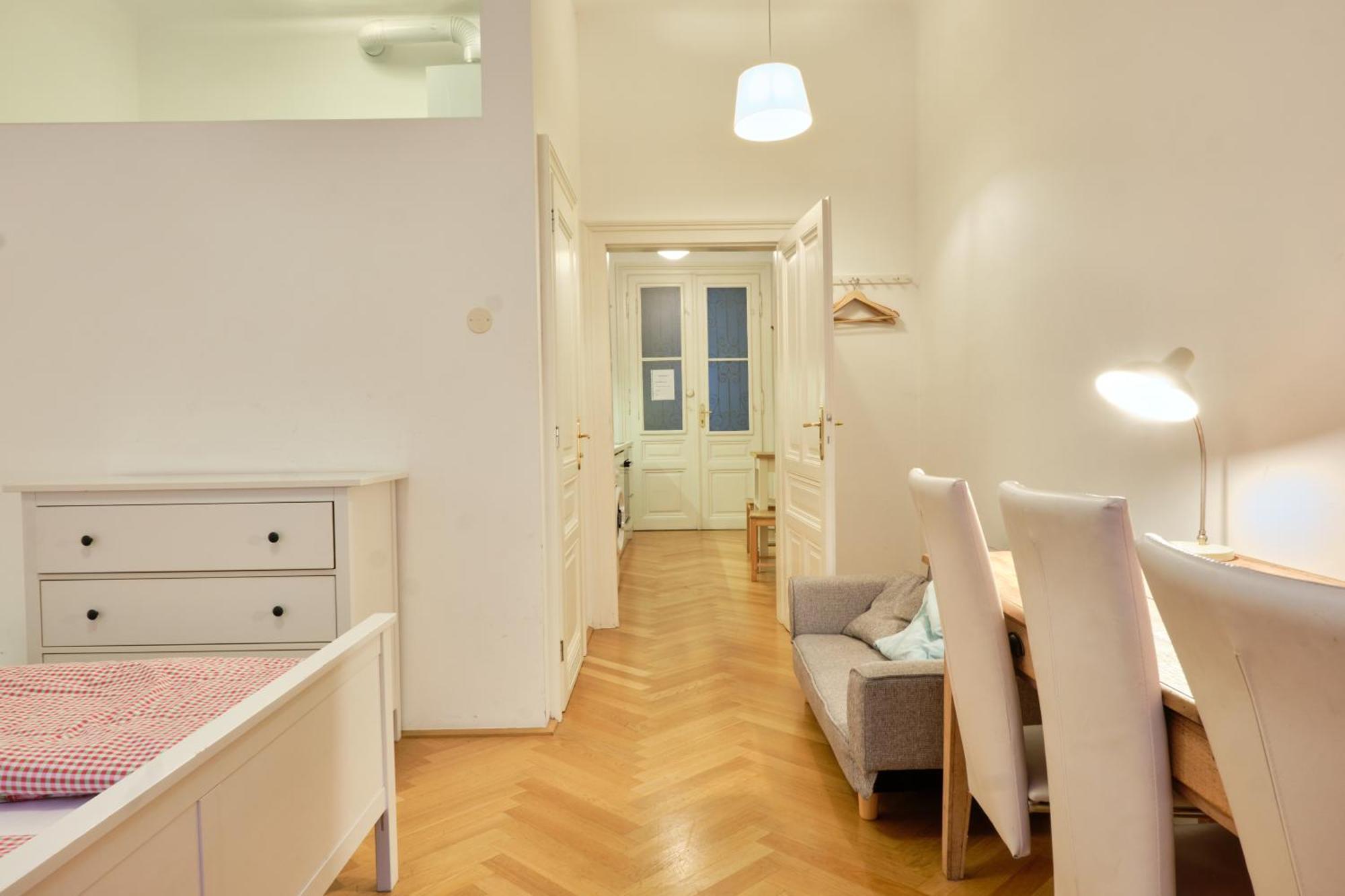 Chic Apartment - Near U3 Metro Відень Екстер'єр фото